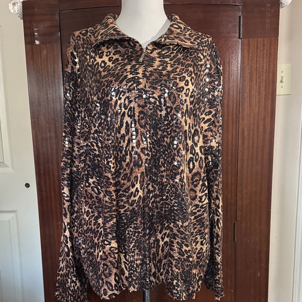 Plus size Leopard Print Sequin Zip-Front Pullover